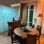 Amaryllis Apartment